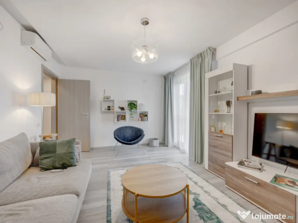 Apartament decomandat de 2 camere, bloc 2017, Victoriei!