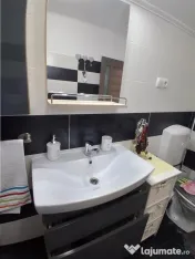 RECO Vila cu 6 camere garaj teren generos- zona Baile Fe