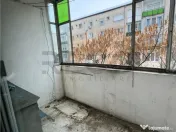 RECO Apartament 3 camere cu potential, etaj 2, Calea Aradulu 