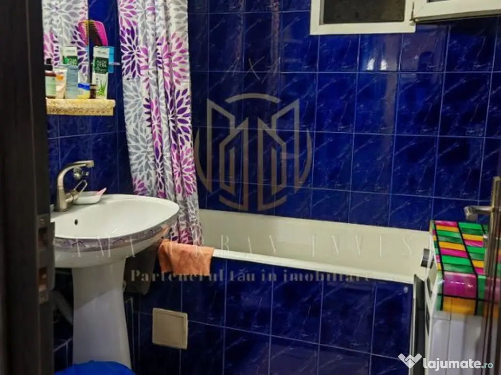 Teiul Doamnei - Oteșani | 3 Camere Decomandat | Bloc 1983