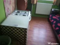 Garsoniera confort III baie proprie 12 mp Bld. 16 Decembrie