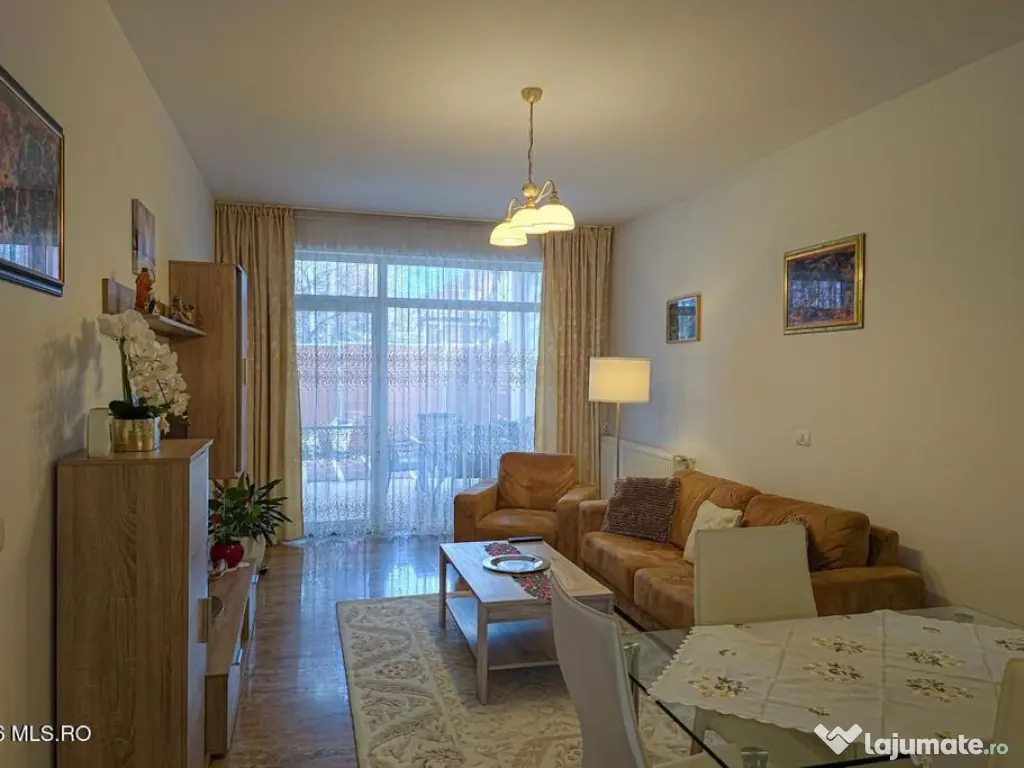 Dumbravita - Str Soarelui - Casa P+1, 3 Camere, Parcare A...