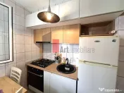 Gars. 31 mp, et 9/10, bloc reabilitat, instalații refăc... 