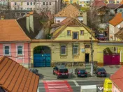 Apartament 7 camere ULTRACENTRAL in casa- Codlea! 