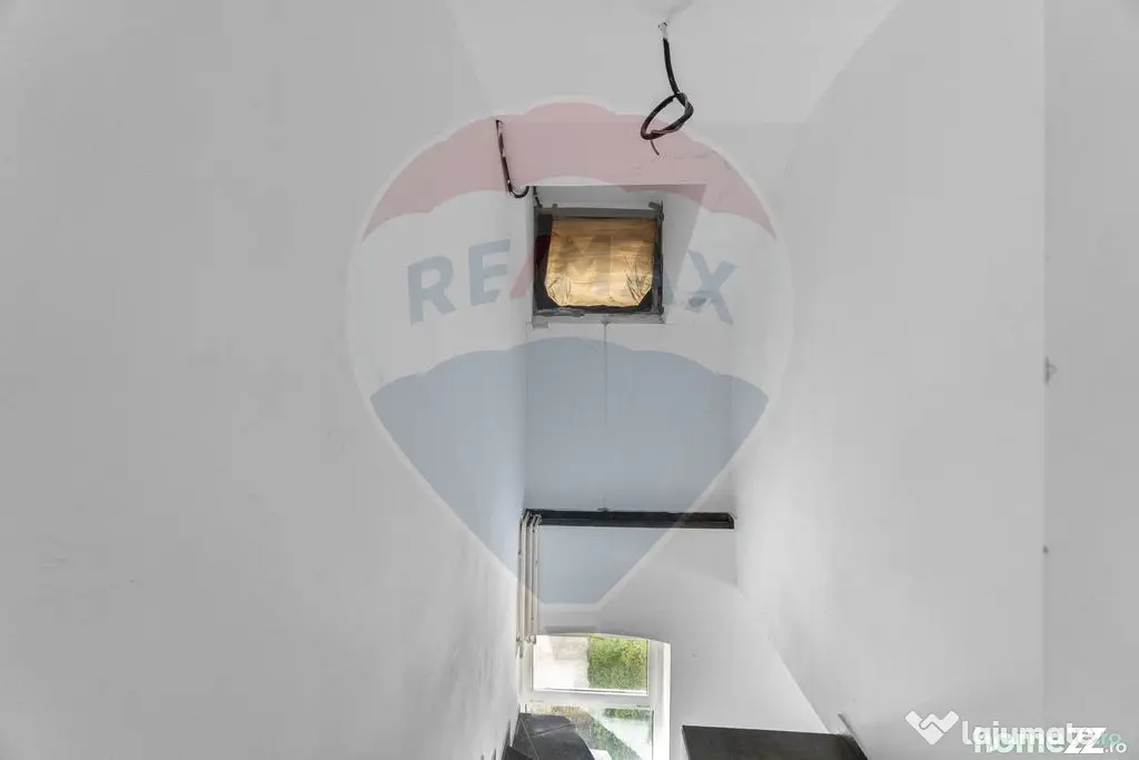 Apartament 7 camere ULTRACENTRAL in casa- Codlea!