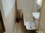 Apartament cu 2 camere decomandate -Etaj 3 Zona George Enescu - Piata 