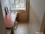 Apartament cu 2 camere decomandate -Etaj 3 Zona George Enescu - Piata 