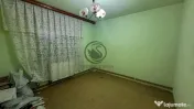 Apartament cu 4 camere de vanzare | Decomandat | Urlati |... 