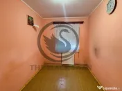 Apartament cu 4 camere de vanzare | Decomandat | Urlati |... 