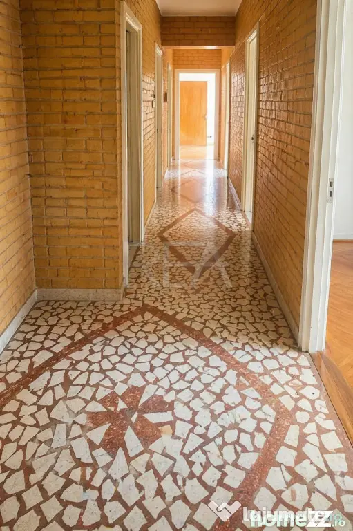 4 camere Pantelimon-Piața Delfinului decomandat, et. 2, 85 - Bucuresti (Bucuresti-Ilfov)