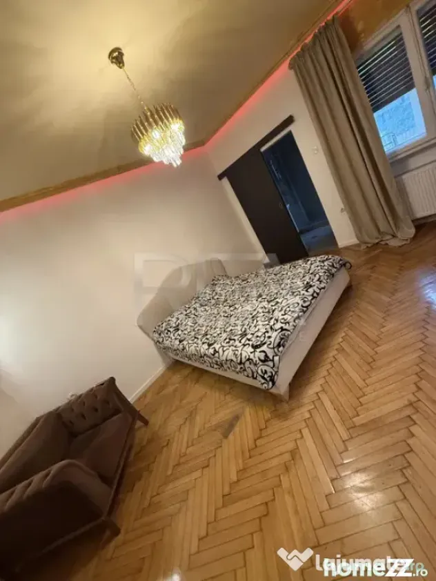 2 Camere Renovat Ideal Pentru Investitii
