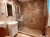 2 Camere Renovat Ideal Pentru Investitii 