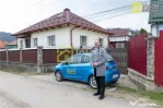 Casa, anexe, 3762 mp teren, 25000 mp padure, Comanesti, jud.