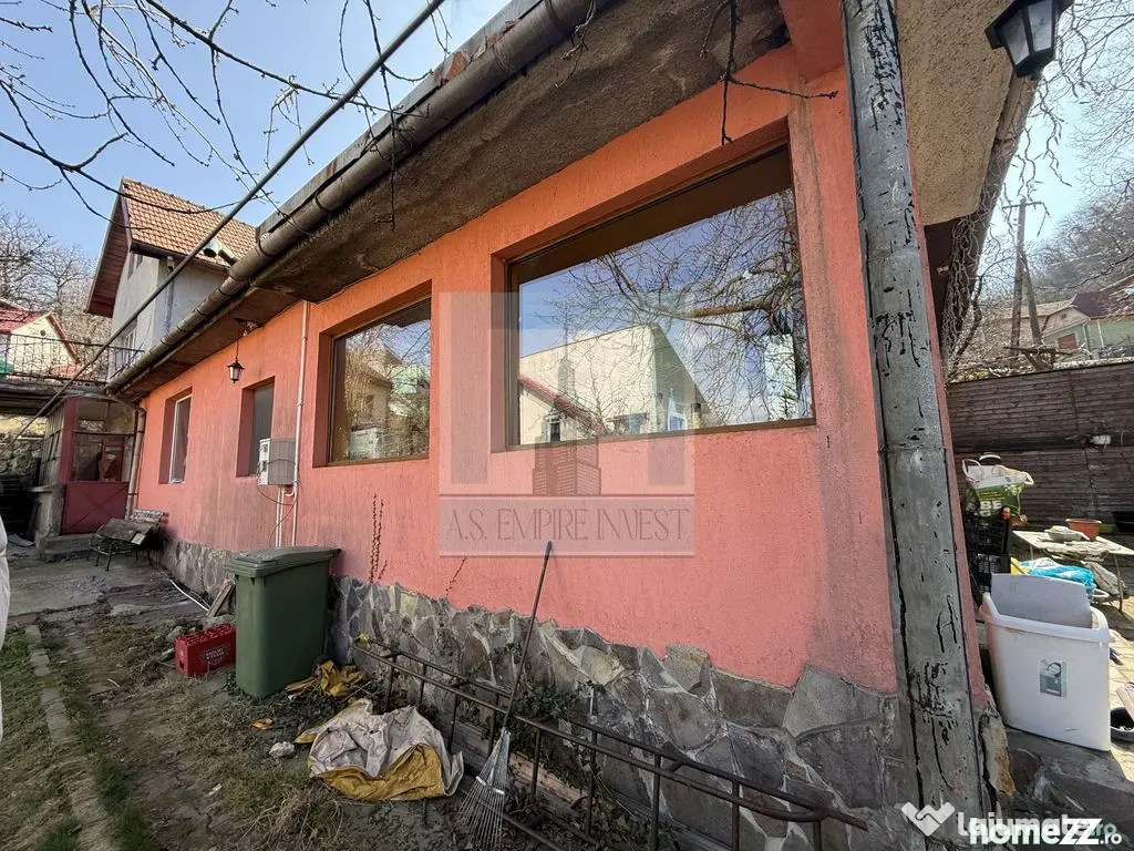 Apartament 3 camere,82 mp utili, la casa, singur in curte... - Brasov (Brasov)
