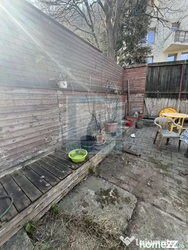 Apartament 3 camere,82 mp utili, la casa, singur in curte... - Brasov (Brasov)
