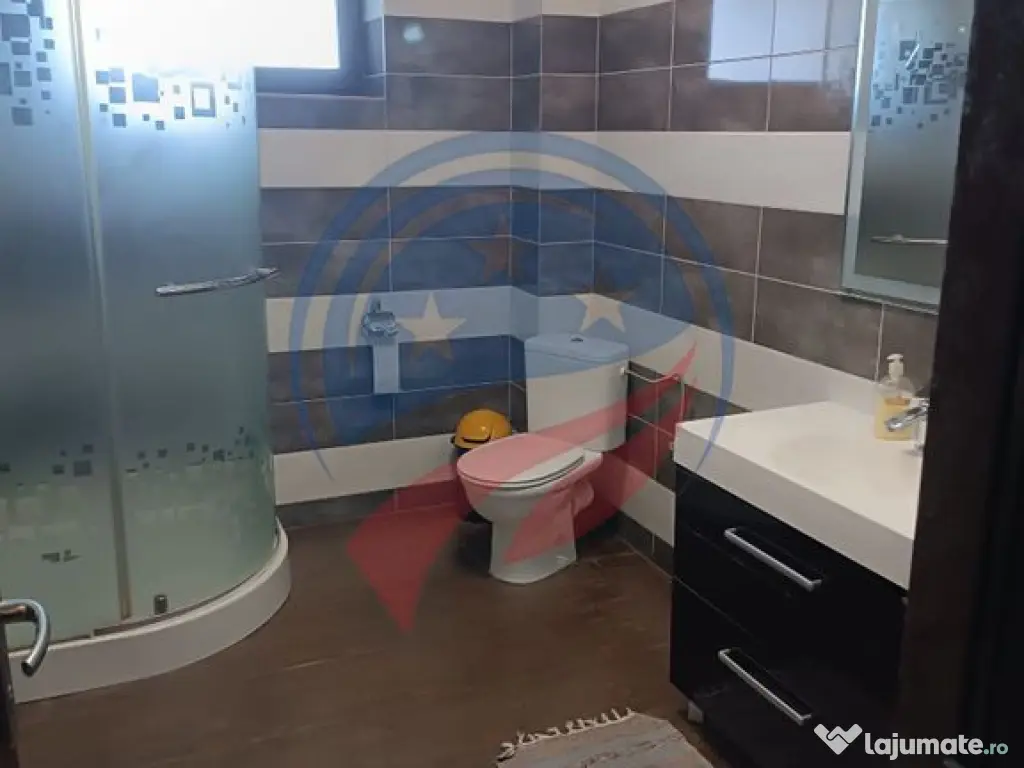 CHIRIE GARSONIERA FORD DAMILA