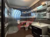 CHIRIE GARSONIERA FORD DAMILA 