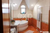 Bascov | Casă individuală spațioasă | Teren 937 mp 