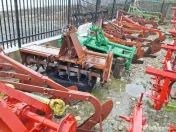 Cultivator prasitoare