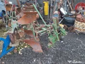 Cultivator prasitoare