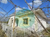 Casa de vanzare, zona Romanului 