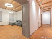 Locuință de 71 mp renovată integral și complet utilat... 