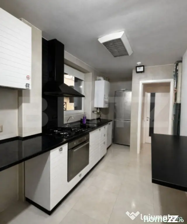 Apartament cu 4 camere, 80mp, zona Nordic, pretabil pentru s - Suceava (Suceava)