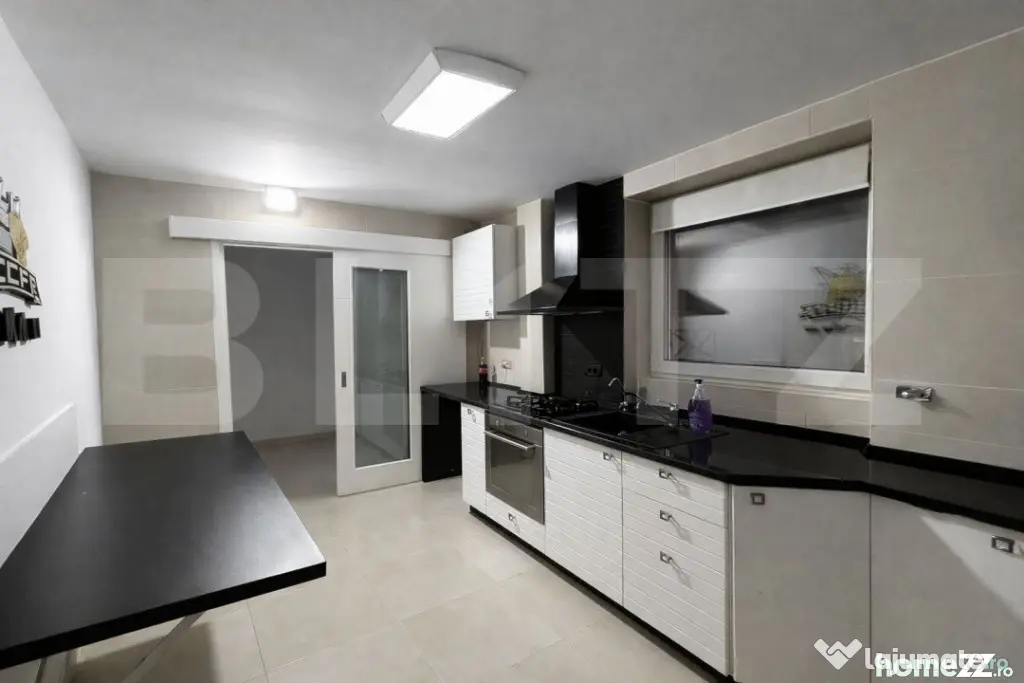 Apartament cu 4 camere, 80mp, zona Nordic, pretabil pentru s - Suceava (Suceava)