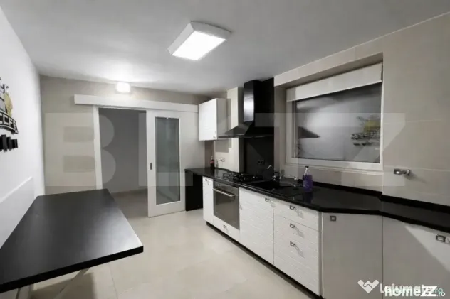 Apartament cu 4 camere, 80mp, zona Nordic, pretabil pentru s - Suceava (Suceava)