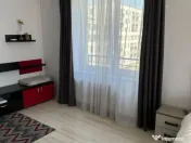 Apartament 2 camere decomandat, etaj intermediar, loc de par 