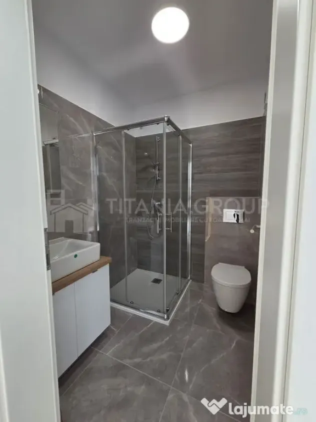 Apartament 3 camere decomandat, mobilat modern, parcare s...