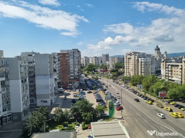 Apartament elegant, Bloc 2000 zona Bancorex