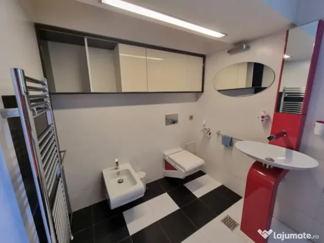 Apartament elegant, Bloc 2000 zona Bancorex