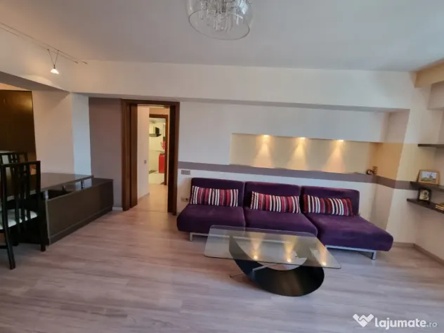 Apartament elegant, Bloc 2000 zona Bancorex
