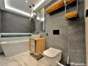 Garsoniera cu Parcare Subterana in Cosmopolit zona Centrala 