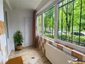 Decomandat, ergonomic, insorit, mobilat, utilat, balcon, Mur 