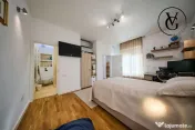 Vilă elegantă cu grădină și terasă – zonă liniștit 