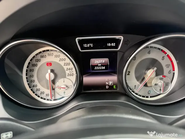 Mercedes Benz CLA 200 d 7G-DCT2015