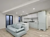 Inchiriere apartament 3 camere, bloc nou, zona Caraiman, 