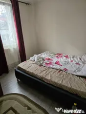 Apartament 4 camere, 3 băi, complet renovat, etaj 2, balcon 