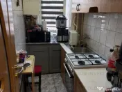 Apartament 3 camere, semidecomandat - zona Florilor 