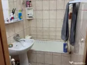 Apartament 3 camere, semidecomandat - zona Florilor 