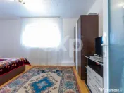 Casă / Vilă cu 6 camere de vânzare 