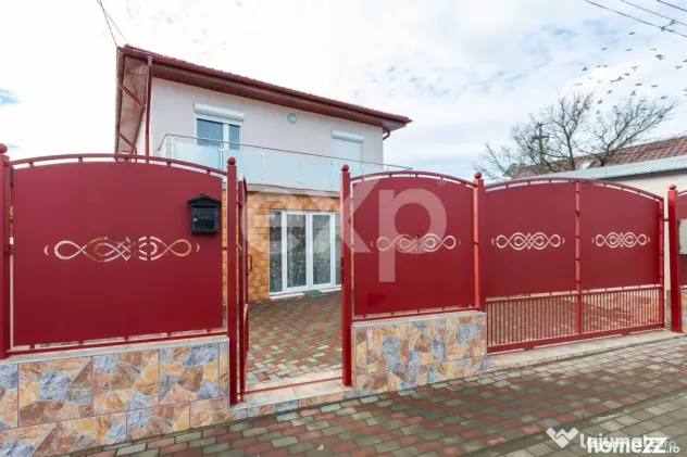 Casă / Vilă cu 6 camere de vânzare