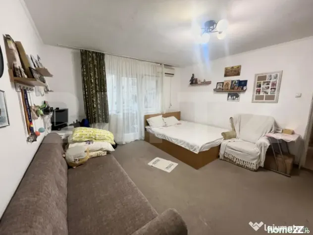 Apartament 2 camere tip Q - zona Rogerius
