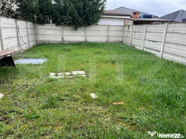 Casa in Nojorid cu curte in fata casei pentru auto, 306 mp t - Nojorid (Bihor)