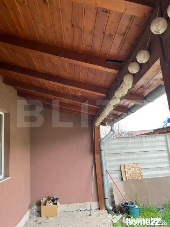 Casa in Nojorid cu curte in fata casei pentru auto, 306 mp t - Nojorid (Bihor)