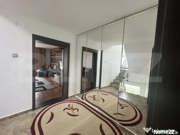 Casă Duplex în Cionchești cu 293mp, Teren Generos, Zonă