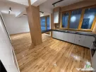 Apartament de 3 camere si curte proprie de 70 mp, bloc bouti