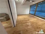 Apartament de 3 camere si curte proprie de 70 mp, bloc bouti 